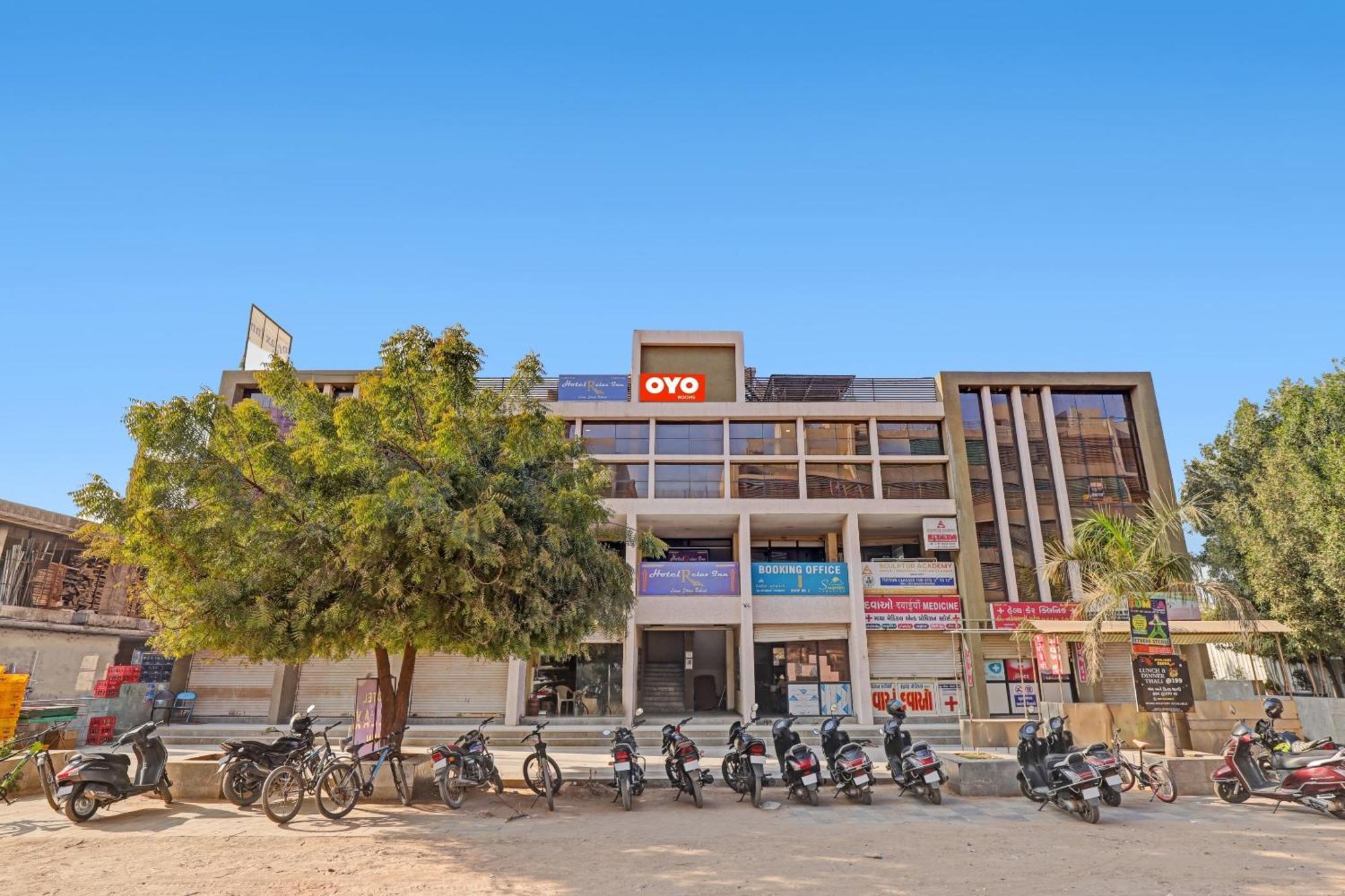 Fabhotel Relax Gandhinagar Kültér fotó